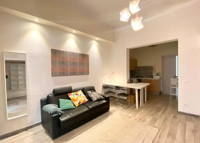 Cosy Modern Flat Private Patio