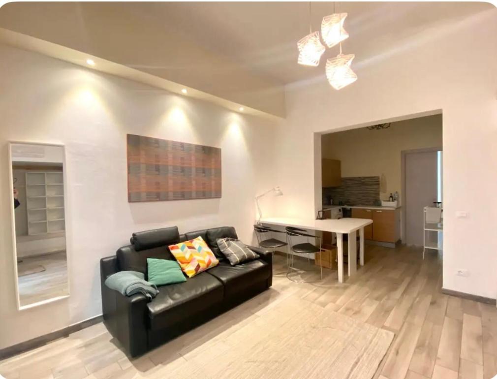 Apartamento Cosy Modern Flat Private Patio Florencia