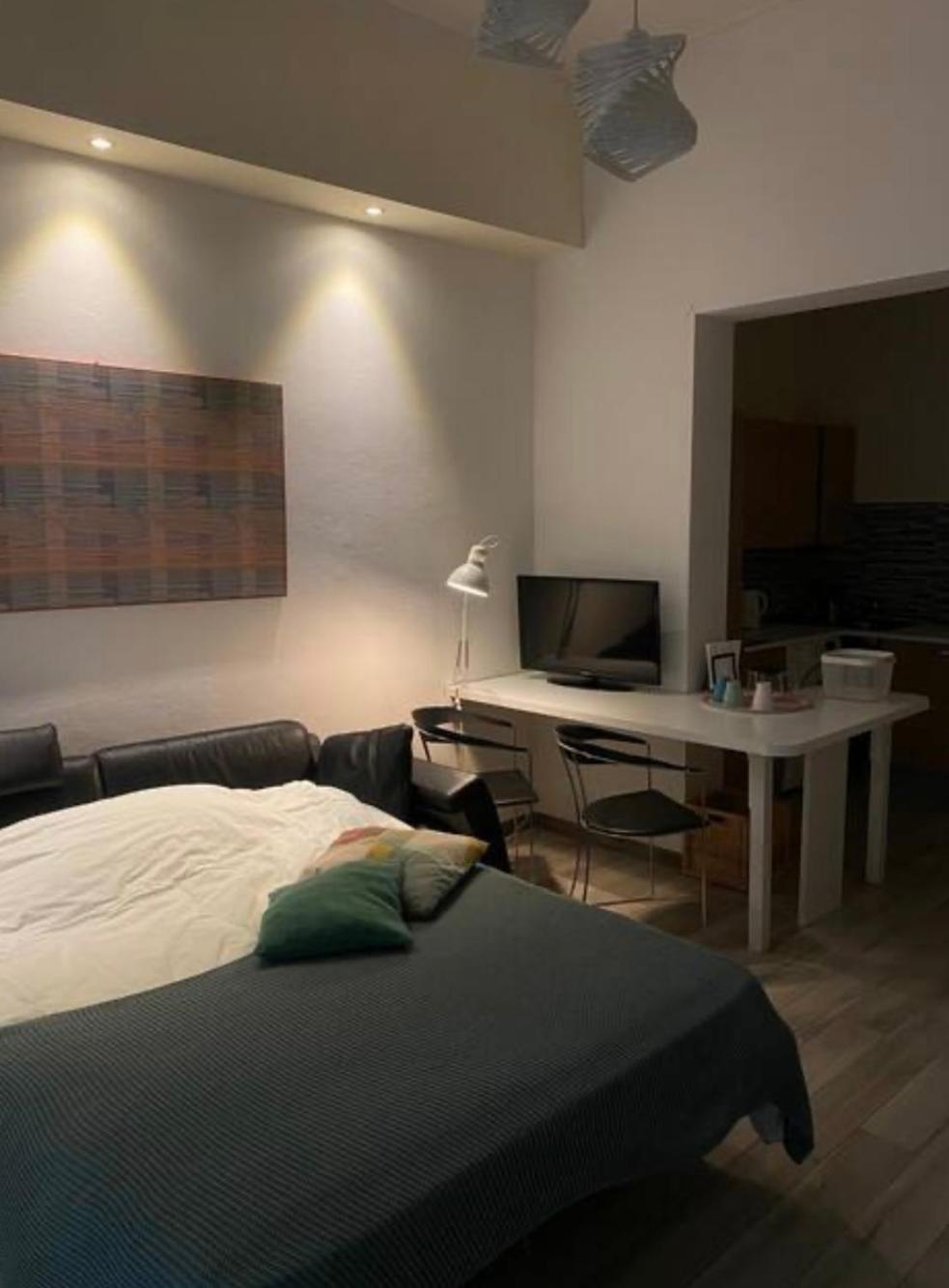 Cosy Modern Flat Private Patio Apartamento Florencia